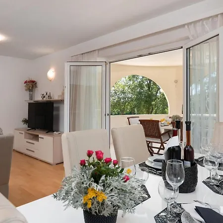 Ferienhaus House Tolic *