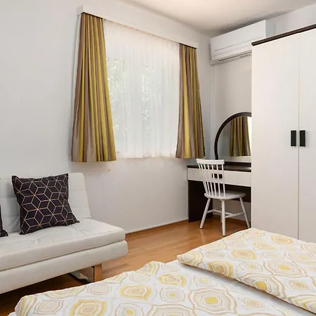 House Tolic Ferienhaus *